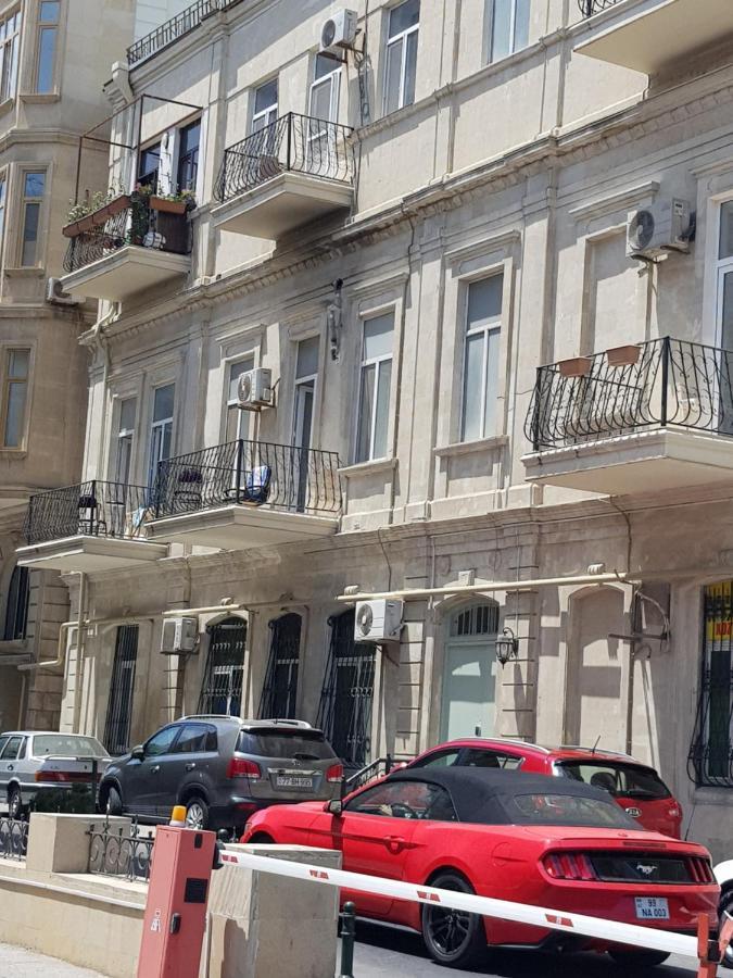 Central Baku Luxury Apartment On Nizami Street Buitenkant foto